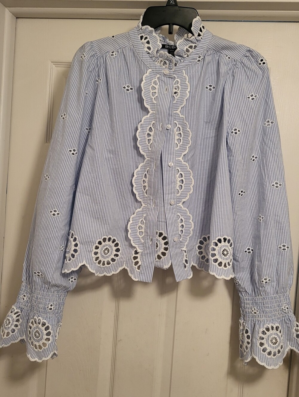 BCBG Blue & White Striped Eyelet Blouse, Pit To Pit 21 Inches Slev 27 Inches L20